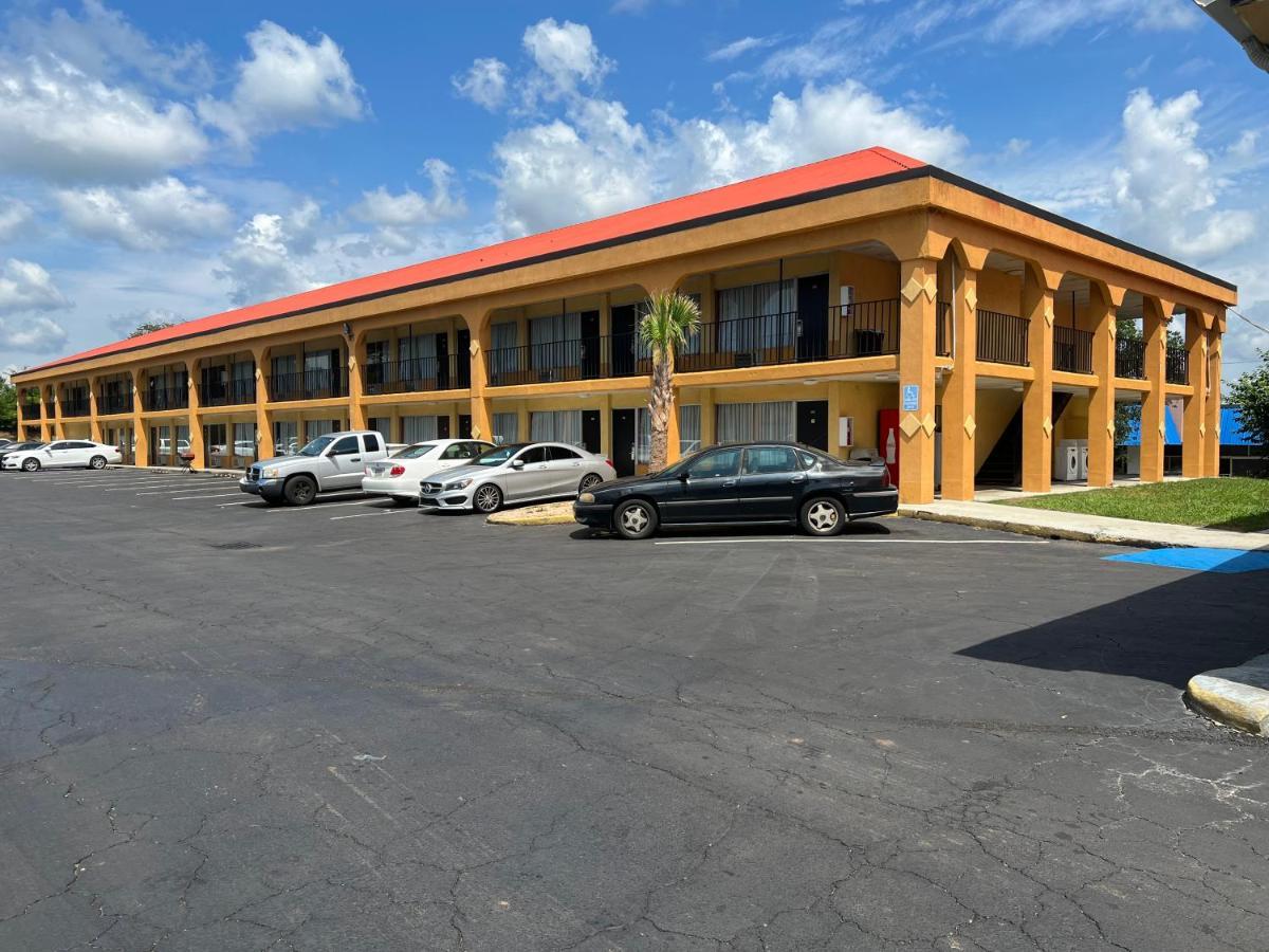 Country Hearth Inn & Suites Cartersville Exterior foto